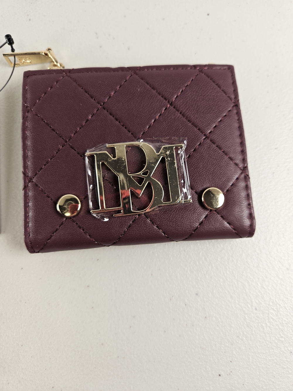 NWT Badgley Mischka Quilted Burgundy Card Holder with Gold Logo